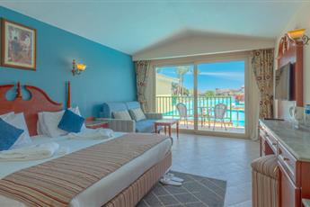 Titanic Palace & Aqua Park 5*