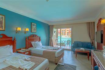 Titanic Palace & Aqua Park 5*