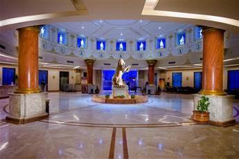 Titanic Palace & Aqua Park 5*