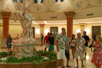 Titanic Palace & Aqua Park 5*