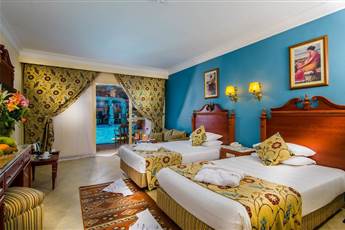 Titanic Palace & Aqua Park 5*