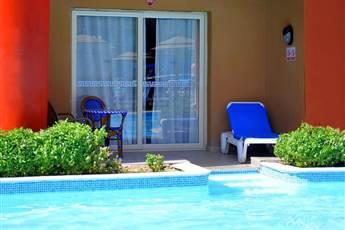 Titanic Palace & Aqua Park 5*