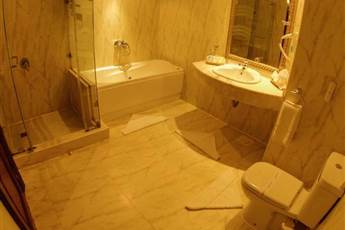 Titanic Palace & Aqua Park 5*