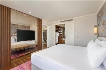 Titanic Port Bakirkoy 5*