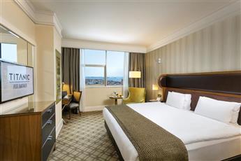 Titanic Port Bakirkoy 5*