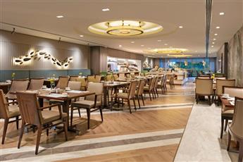 Titanic Port Bakirkoy 5*