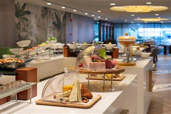 Titanic Port Bakirkoy 5*