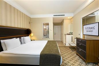 Titanic Port Bakirkoy 5*