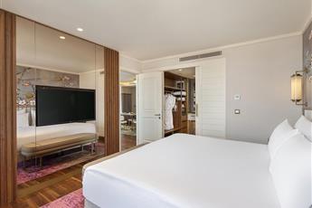 Titanic Port Bakirkoy 5*