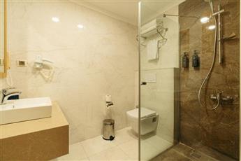 Tolenza Hotels  (ex HEDEF KLEOPATRA HOTEL)
