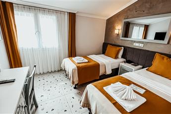 Tonoz Beach Hotel 3*