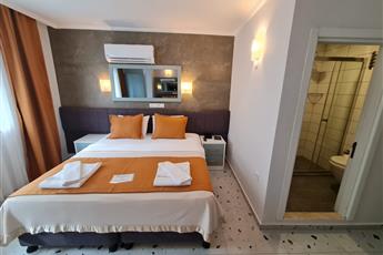 Tonoz Beach Hotel 3*