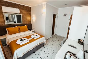 Tonoz Beach Hotel 3*