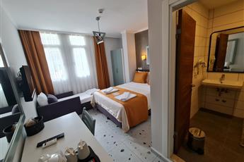 Tonoz Beach Hotel 3*