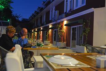 Tonoz Beach Hotel 3*