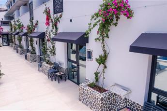 Tonoz Beach Hotel