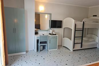 Tonoz Beach Hotel