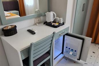 Tonoz Beach Hotel