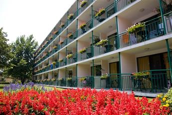 Trakia Hotel 3* Trakia Hotel 3*