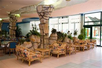 Trakia Hotel 3* Trakia Hotel 3*