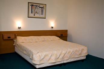 Trakia Hotel 3* Trakia Hotel 3*