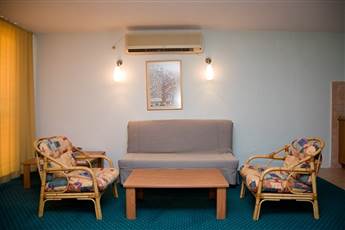 Trakia Hotel 3* Trakia Hotel 3*