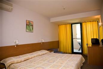 Trakia Hotel 3* Trakia Hotel 3*