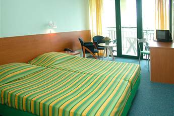 Trakia Hotel 3* Trakia Hotel 3*