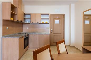 Trakia Plaza Hotel & Apartments 4*