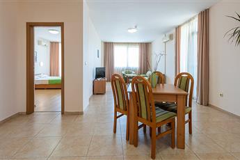Trakia Plaza Hotel & Apartments 4*