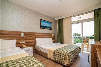Transatlantik Beach Hotel 5*