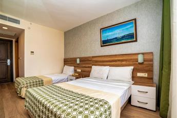 Transatlantik Beach Hotel 5*