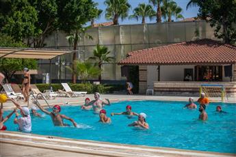 Transatlantik Beach Hotel 5*