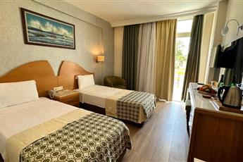 Transatlantik Beach Hotel 5*