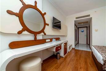 Transatlantik Hotel & Spa 5*