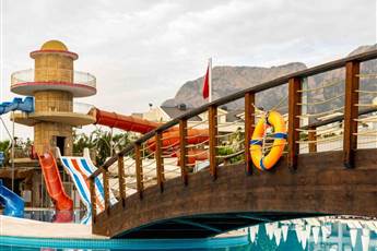 Transatlantik Hotel & Spa 5*