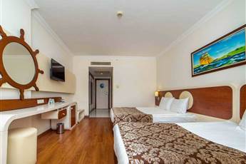 Transatlantik Hotel & Spa 5*