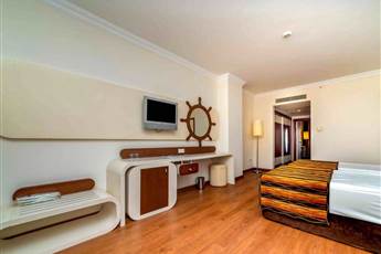 Transatlantik Hotel & Spa 5*