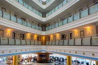 Transatlantik Hotel & Spa 5*