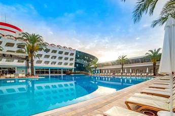 Transatlantik Hotel & Spa 5*