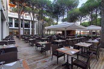Trendy Lara Hotel