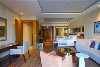 Trendy Lara Hotel