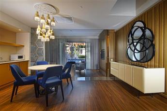 Trendy Lara Hotel