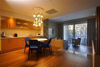 Trendy Lara Hotel