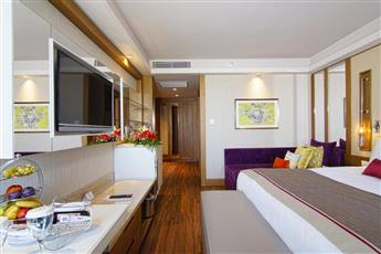 Trendy Lara Hotel