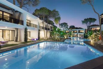 Trendy Lara Hotel