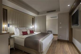 Trendy Lara Hotel