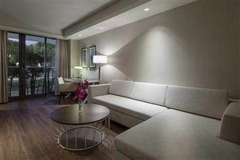 Trendy Lara Hotel