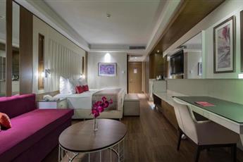 Trendy Lara Hotel