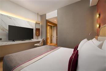 Trendy Palm Beach Hotel 5* Adults Only 16+